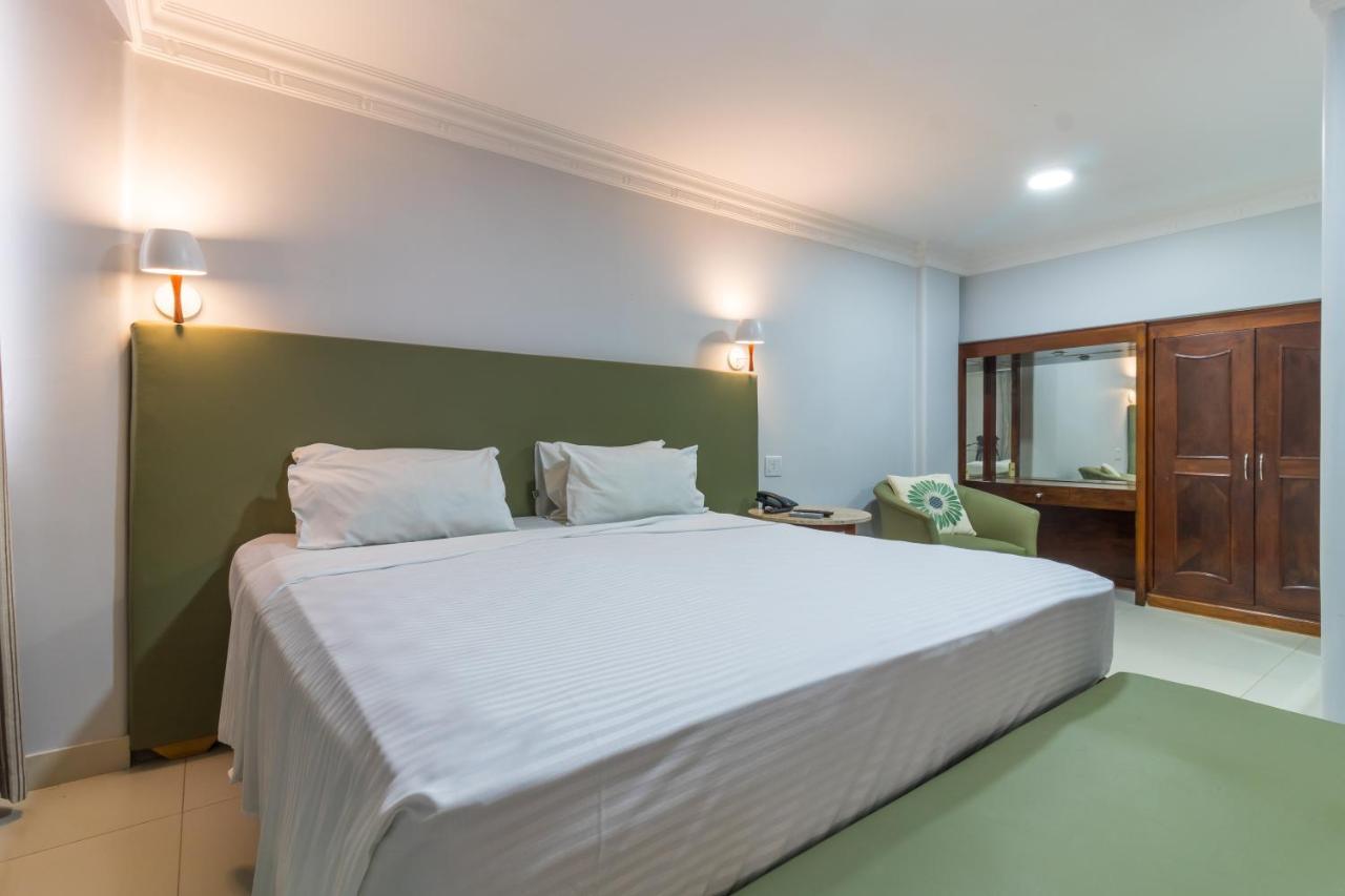 Umuarama Plaza Hotel By Castelo Itaipava Гоянія Екстер'єр фото