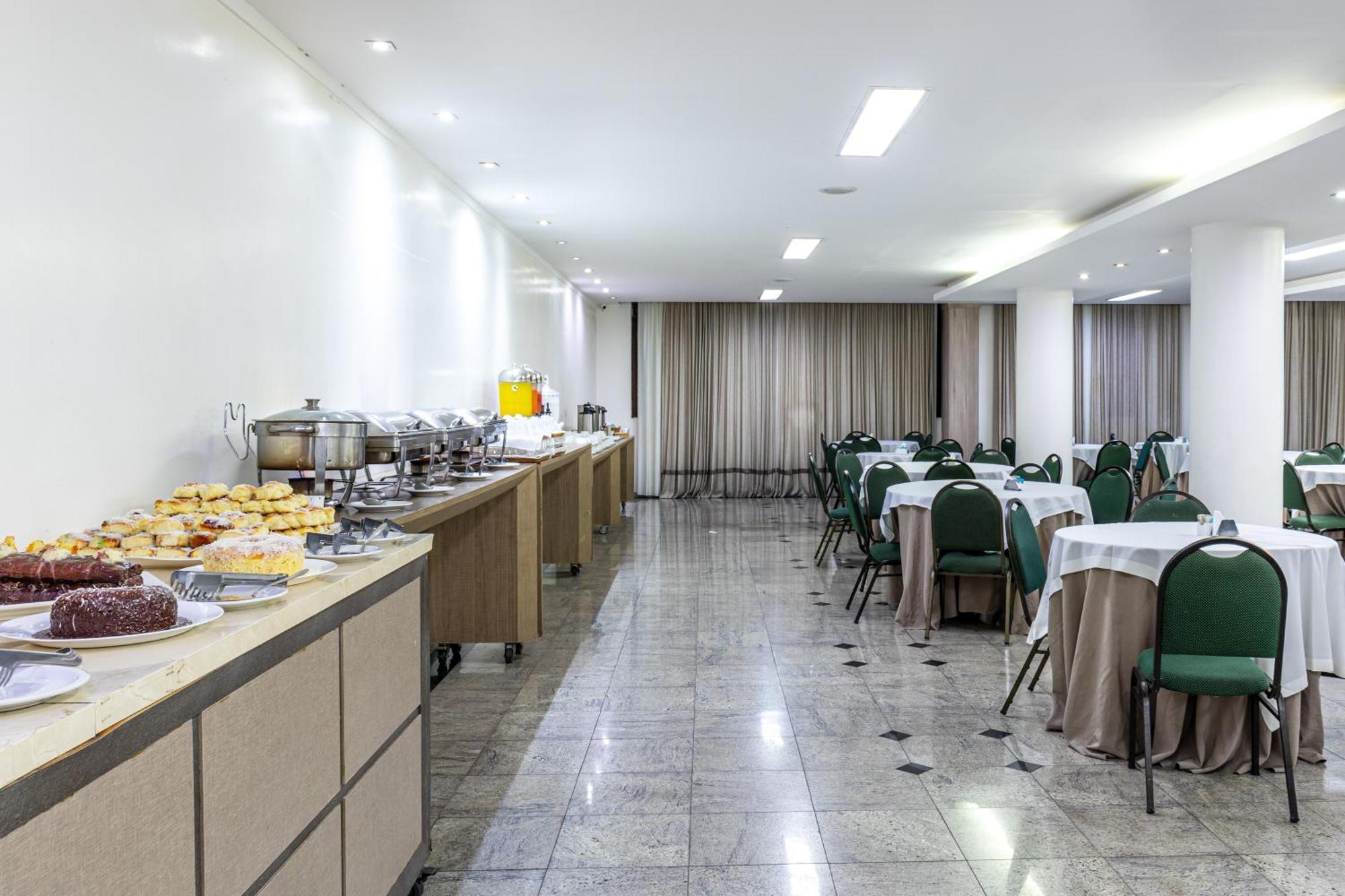 Umuarama Plaza Hotel By Castelo Itaipava Гоянія Екстер'єр фото